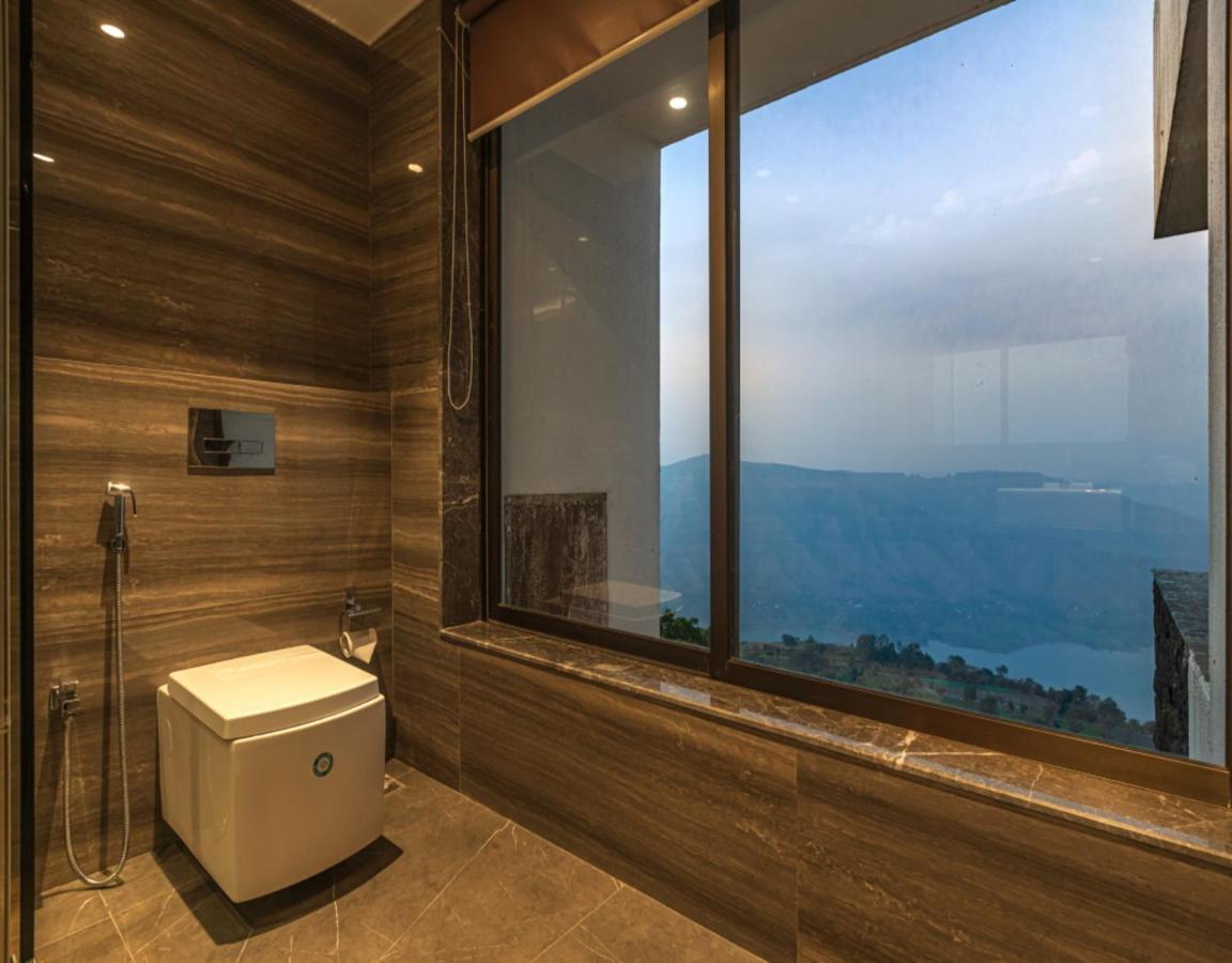 Saffronstays Aurelia, Panchgani - Balinese Villa With Breathtaking Valley Views Ngoại thất bức ảnh